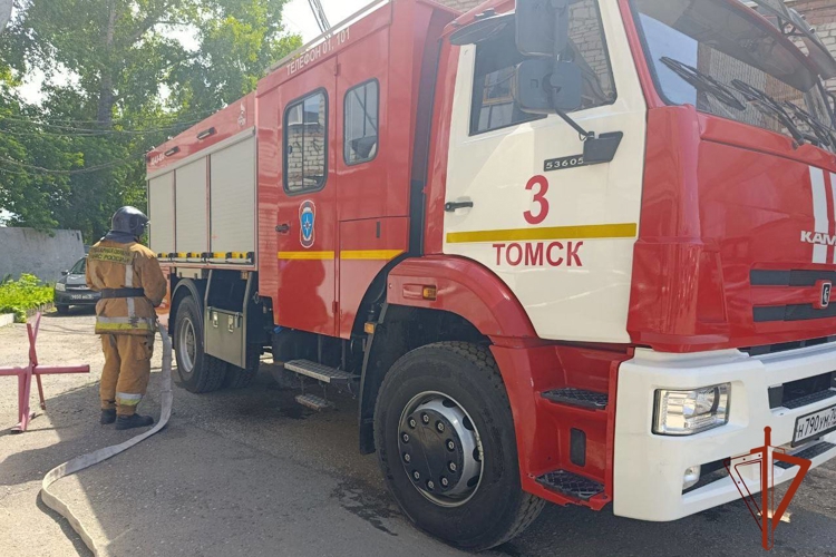Совместные учения сотрудников Росгвардии и МЧС состоялось в Томске
