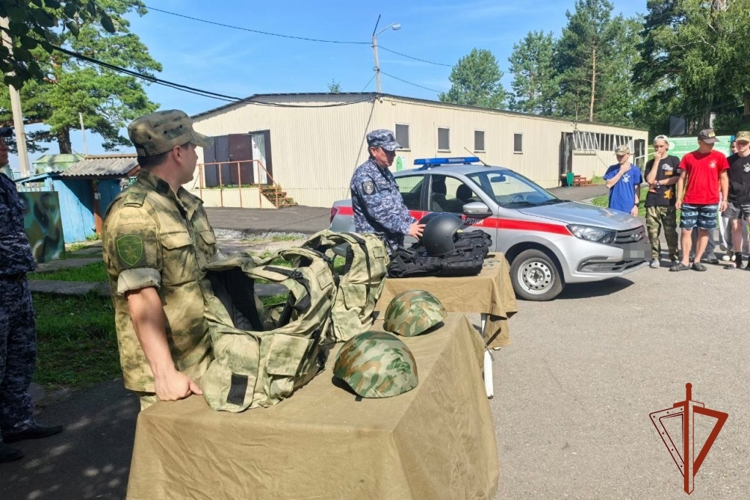 Акция «Каникулы с Росгвардией» продолжается в Томской области