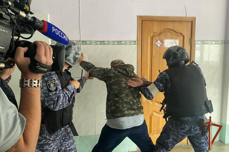 Всероссийские учения на объектах образования прошли при участии Росгвардии в Томской области
