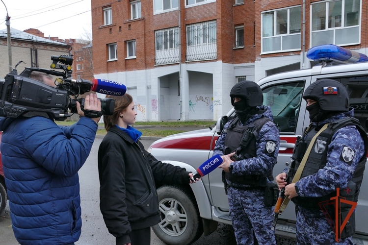 Торжественное построение в честь 73-летия вневедомственной охраны Росгвардии состоялось в Томске