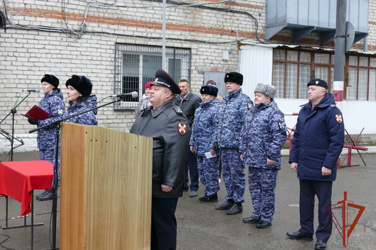 Торжественное построение в честь 73-летия вневедомственной охраны Росгвардии состоялось в Томске