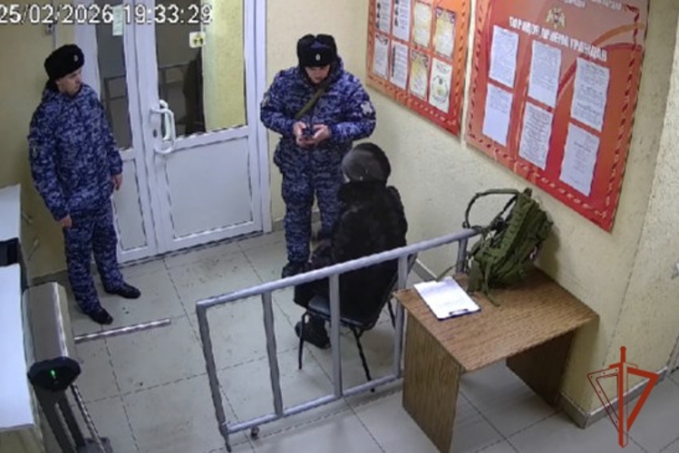 В Томске росгвардейцы вернули родственникам пожилую женщину, страдающую потерей памяти (видео)