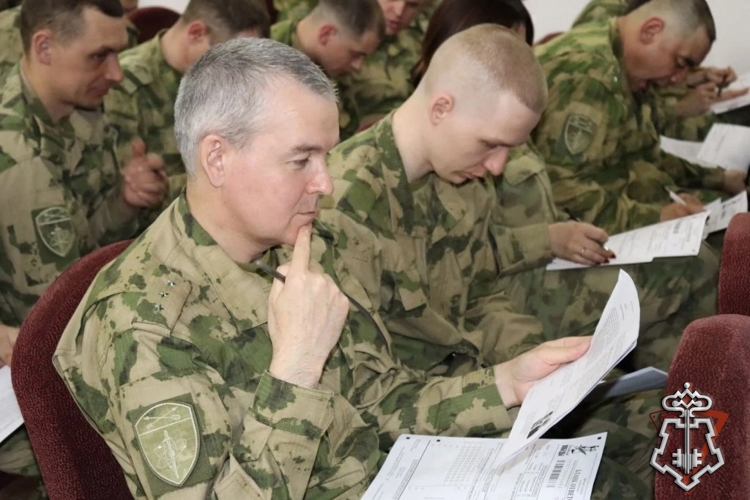 Росгвардейцы присоединились к международной акции «Диктант Победы» в Томской области