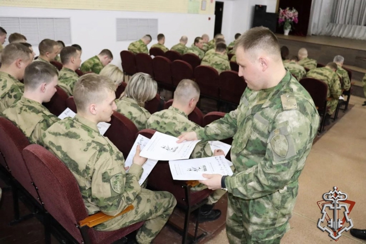 Росгвардейцы присоединились к международной акции «Диктант Победы» в Томской области