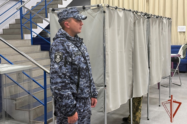 Росгвардия обеспечила правопорядок в период голосования в Томской области