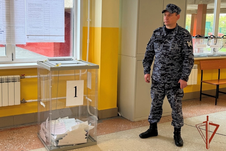 Росгвардия обеспечила правопорядок в период голосования в Томской области
